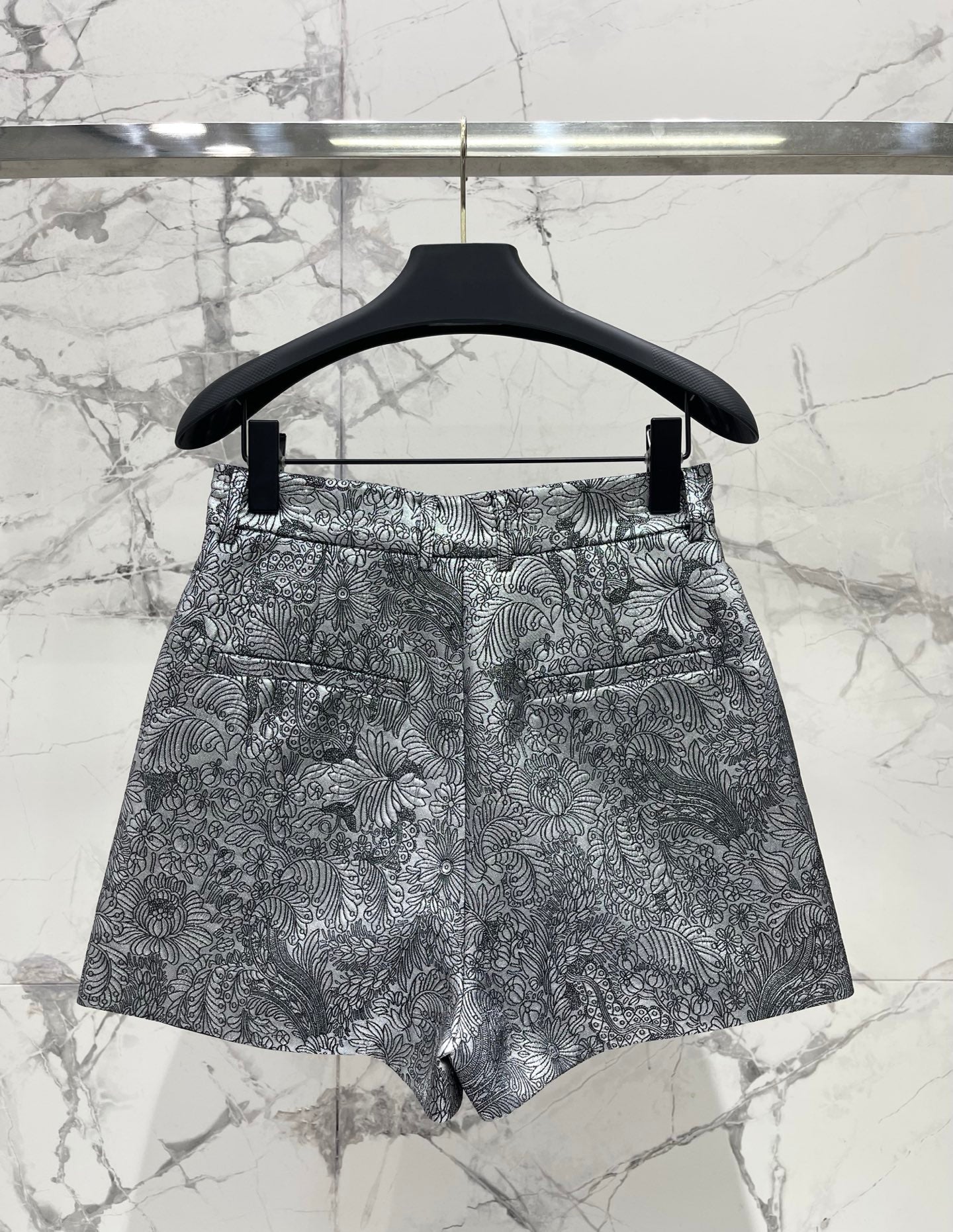 VALENTINO 26S HIGH-WAIST SHORTS 443
