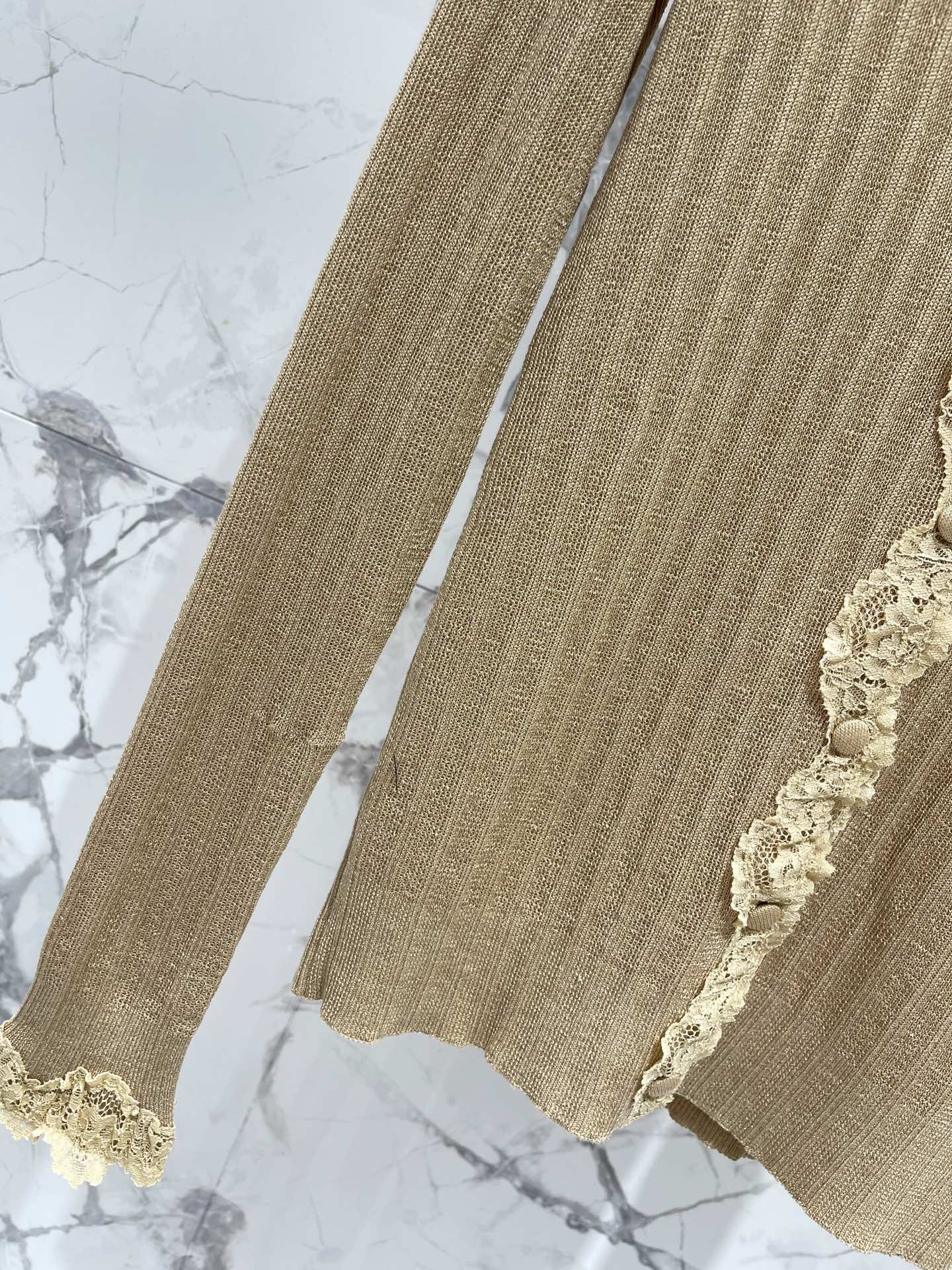 VALENTINO 26S CAMISOLE & CARDIGAN SET 158