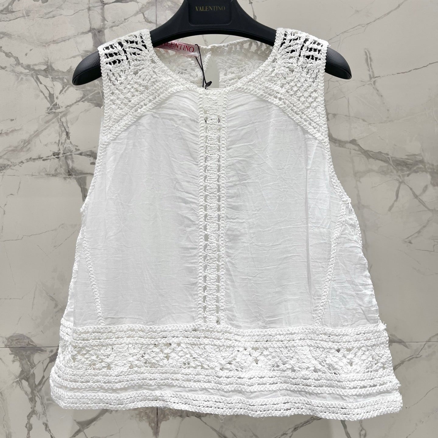 VALENTINO 26S SLEEVELESS CROCHET-TRIM TOP 449