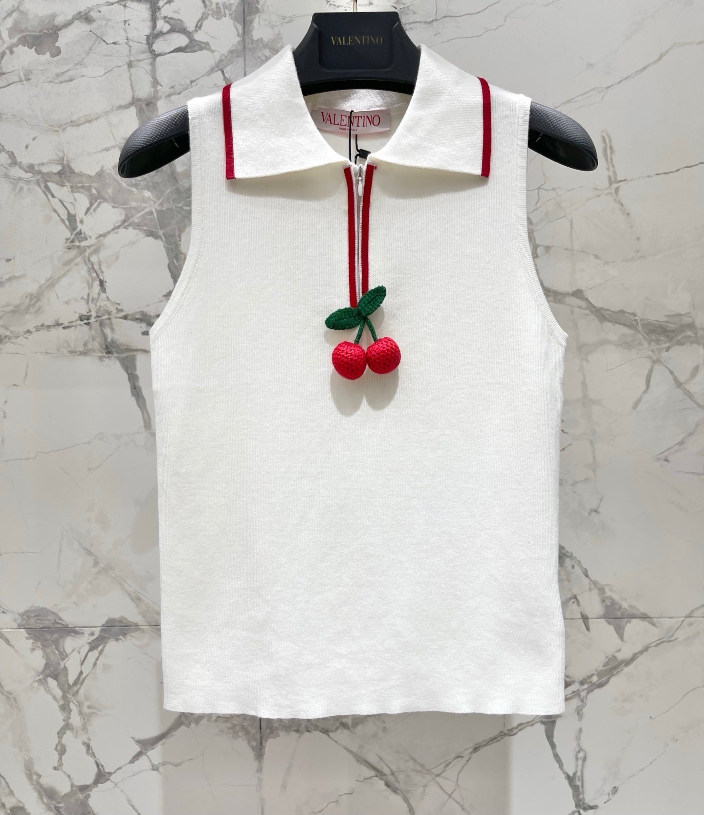 VALENTINO 26S SLEEVELESS POLO KNIT TOP 439
