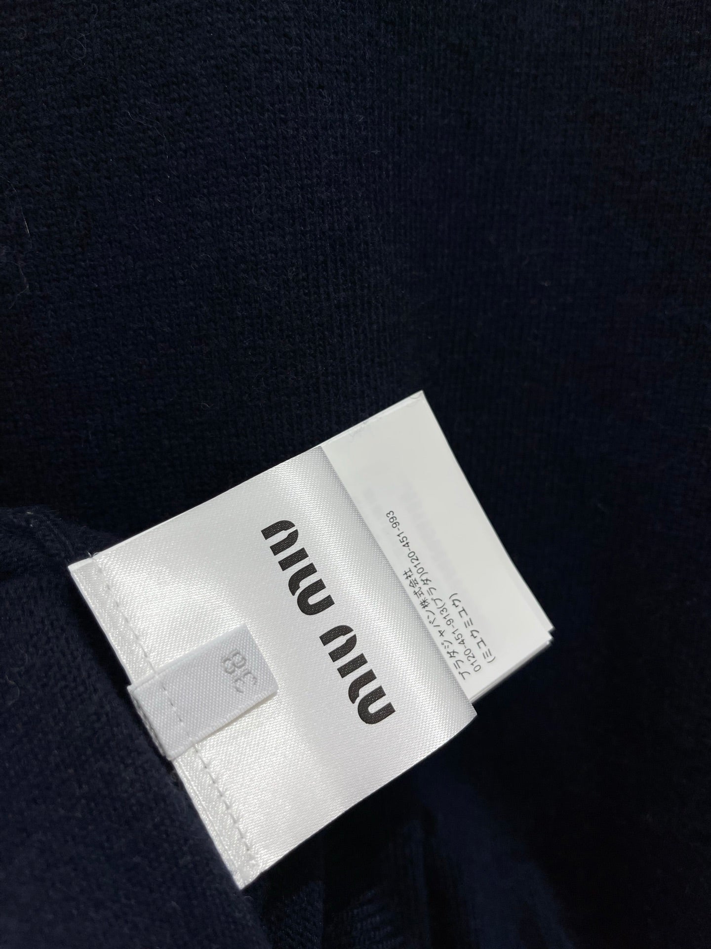 MIUMIU 26S V-NECK KNIT CARDIGAN 1302