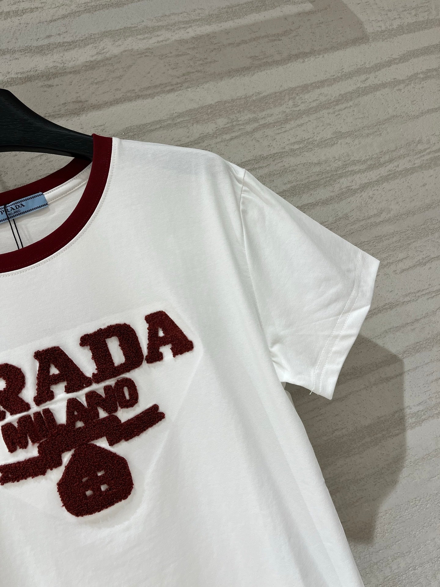 PRADA 26S T-SHIRT STYLE 936