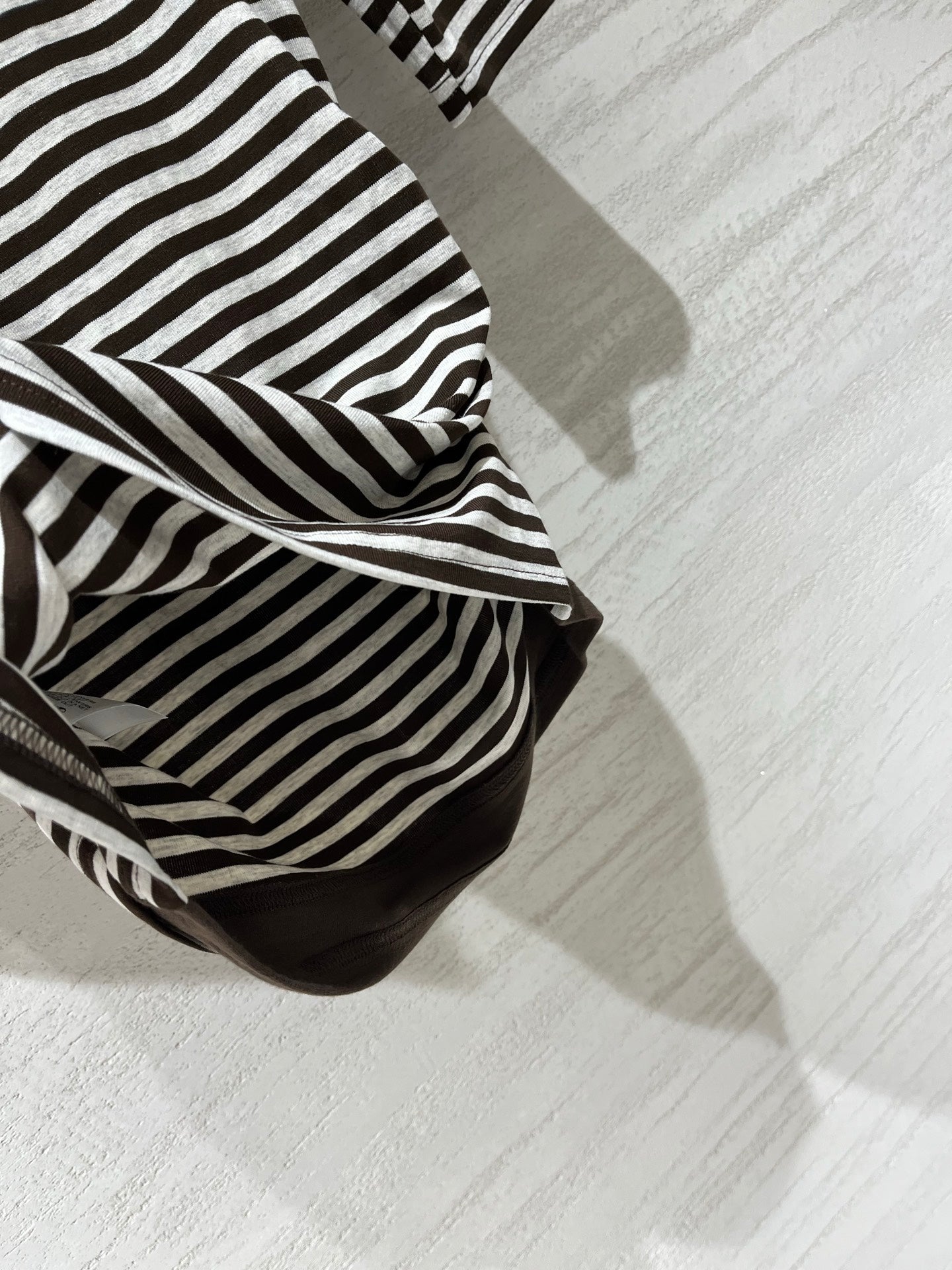 VALENTINO 26S STRIPED TIE-NECK T-SHIRT 358