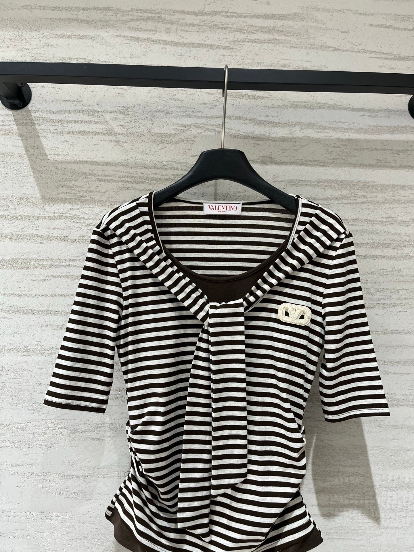 VALENTINO 26S STRIPED TIE-NECK T-SHIRT 358