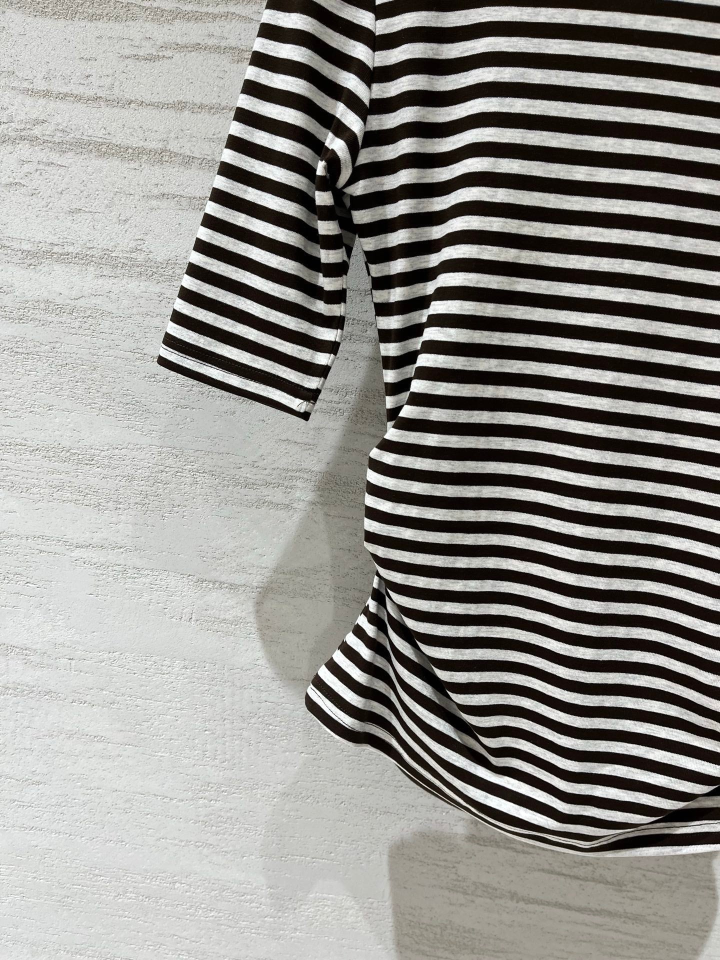 VALENTINO 26S STRIPED TIE-NECK T-SHIRT 358