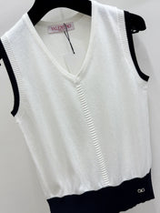 VALENTINO 26S SLEEVELESS V-NECK KNIT TOP 435