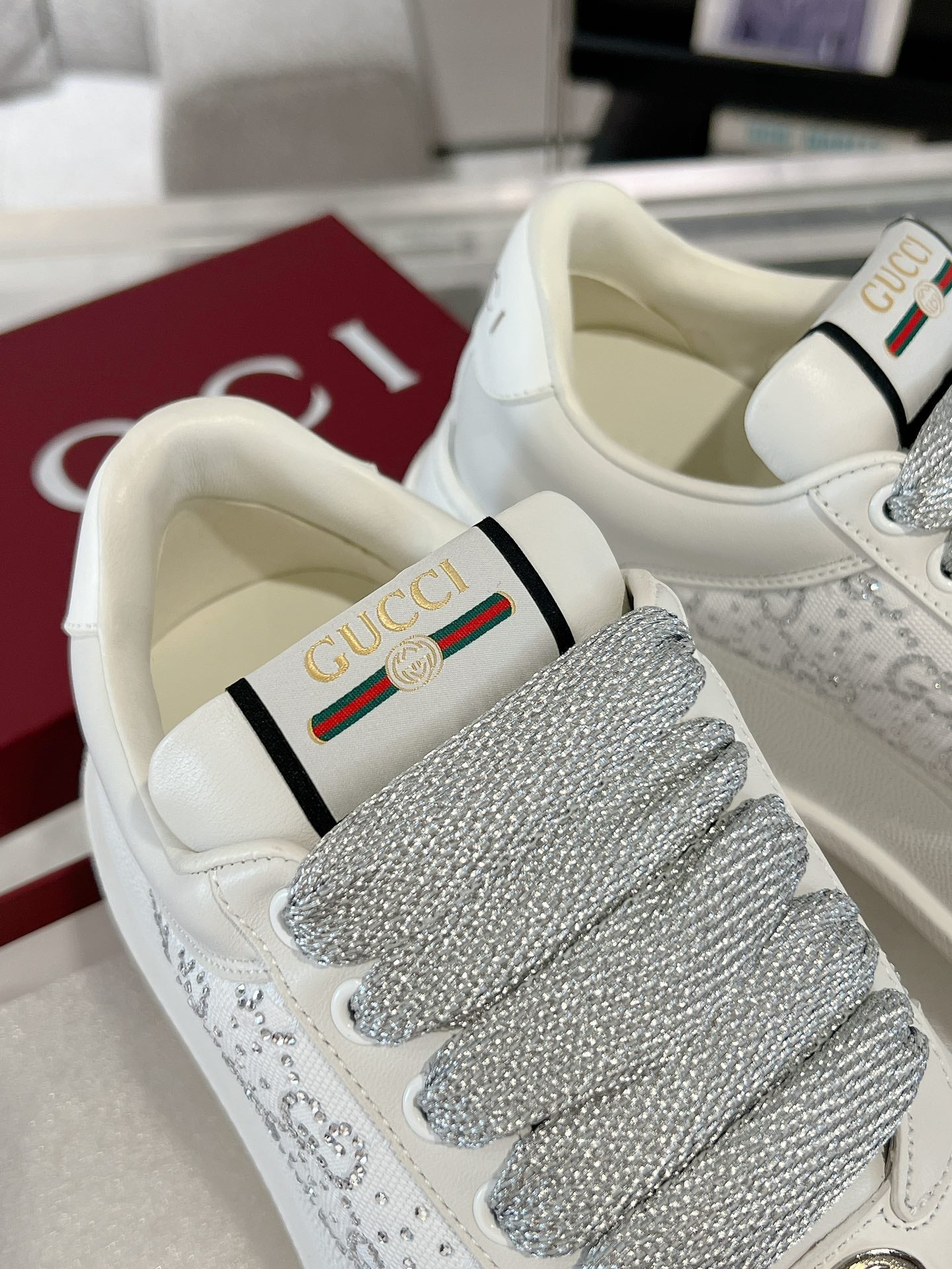 GG SCREENER SNEAKER WITH CRYSTALS IN IVORY BEIGE MIX RHINO GRAY CALFSKIN