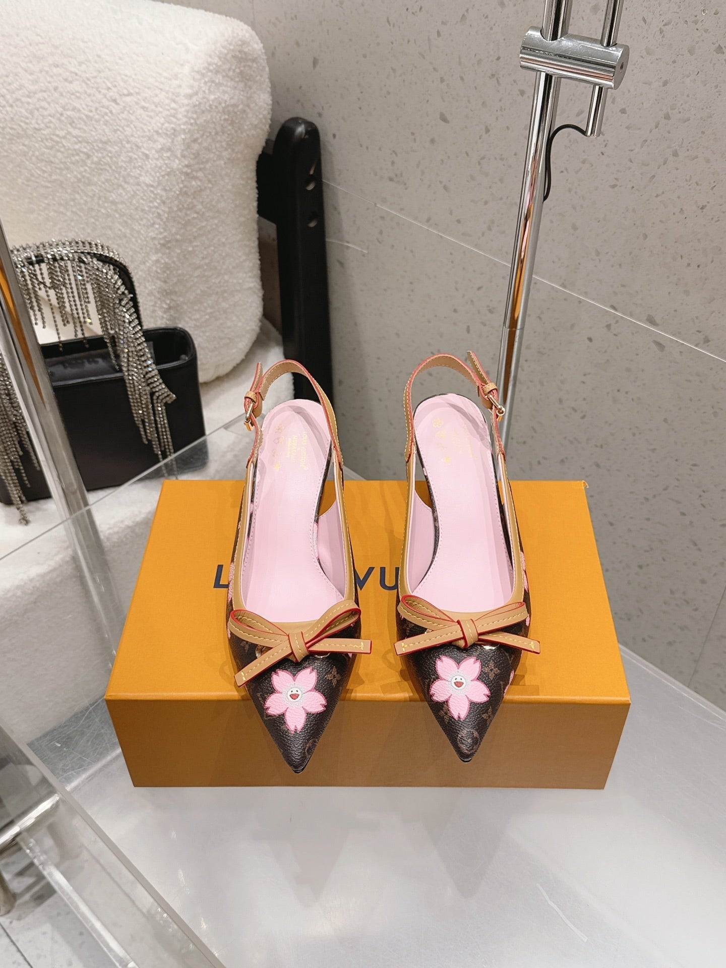 LV 26S SLINGBACK PUMPS IN BROWN MONOGRAM CANVAS WITH PINK FLORAL PRINT AND CALFSKIN BOW