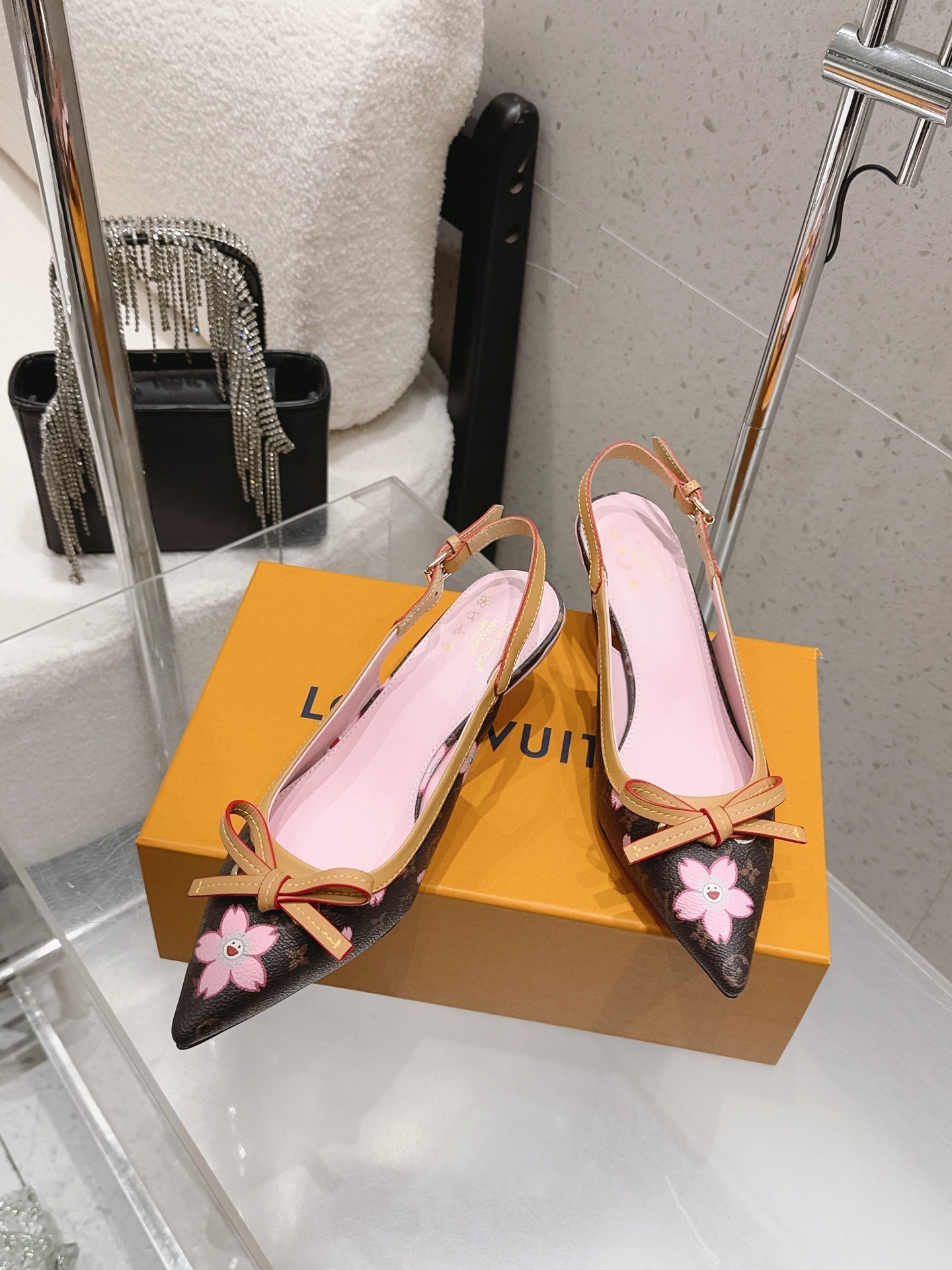 LV 26S SLINGBACK PUMPS IN BROWN MONOGRAM CANVAS WITH PINK FLORAL PRINT AND CALFSKIN BOW