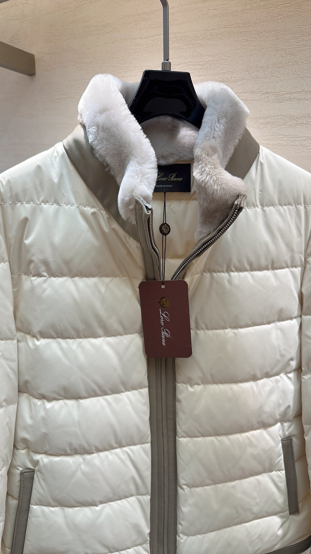 LP 26S DOWN JACKET 567