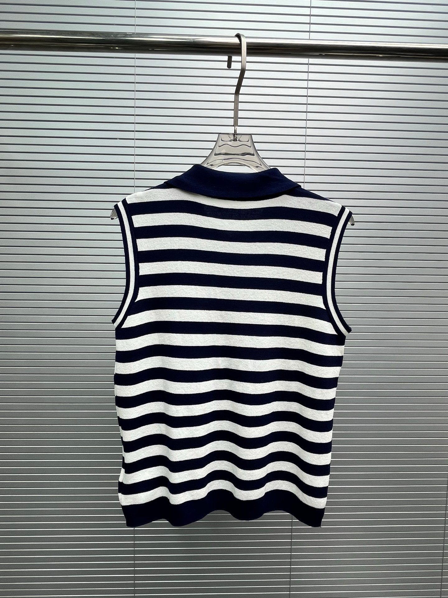 RALPH LAUREN 26S SLEEVELESS POLO KNIT TOP 424