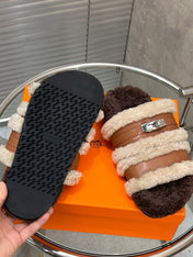 HM 25S SANDAL IN BEIGE WOOL AND BROWN LAMBSKIN WITH SILVER HARDWARE