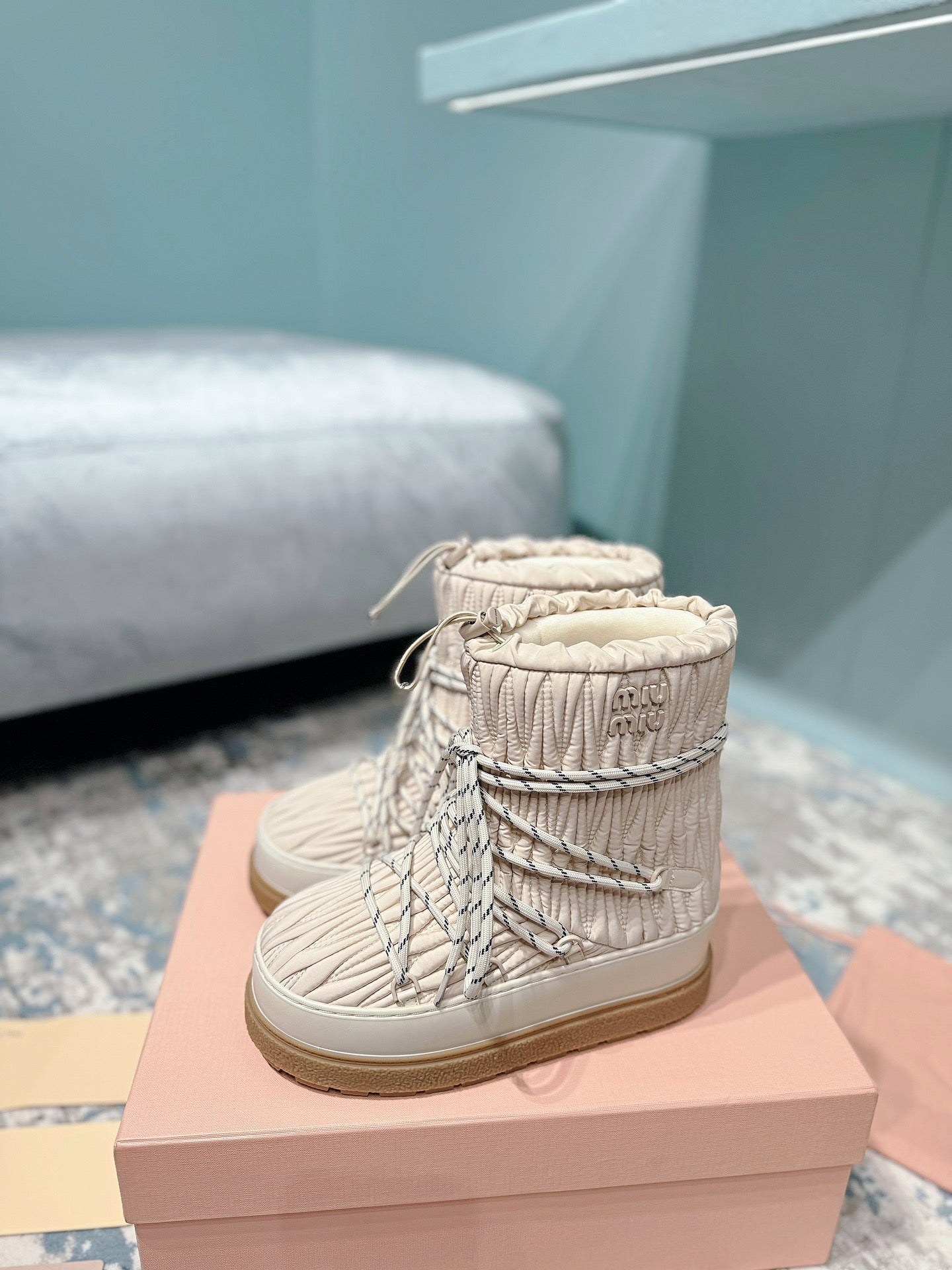 MIUMIU 26S ANKLE SNOW BOOTS IN BEIGE FABRIC