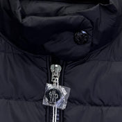 MONCLER 25S JACKET IN BLACK 046