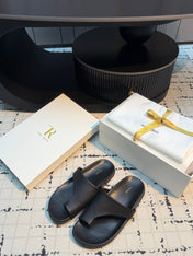 THE ROW 26S THONG SLIDE SANDALS IN BLACK CALFSKIN
