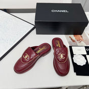 CHANEL 25S MULES WITH CHAIN DETAIL IN BURGUNDY CALFSKIN GOLD HARDWARE