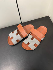CHYPRE SANDAL ORANGE MIX CREAM CALFSKIN
