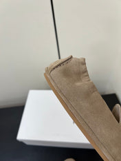 CELINE 26S MAILLON TRIOMPHE LOAFER IN BEIGE SUEDE