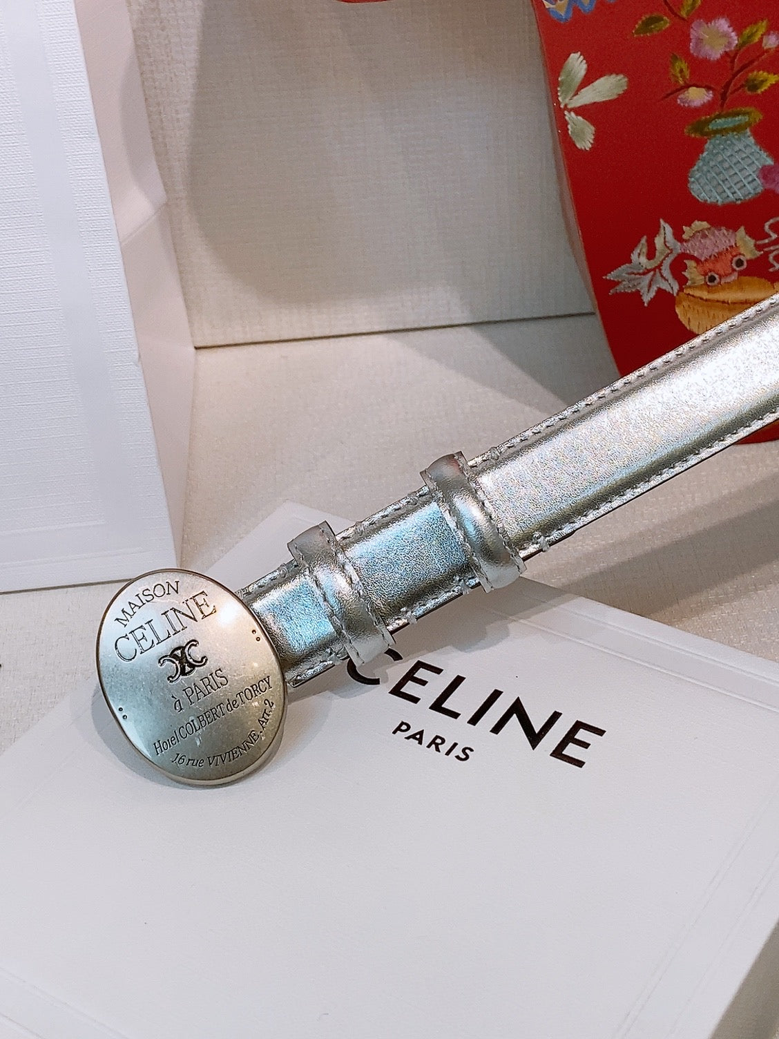 CELINE 26S BELT 25 MM IN SILVER CALFSKIN 653081