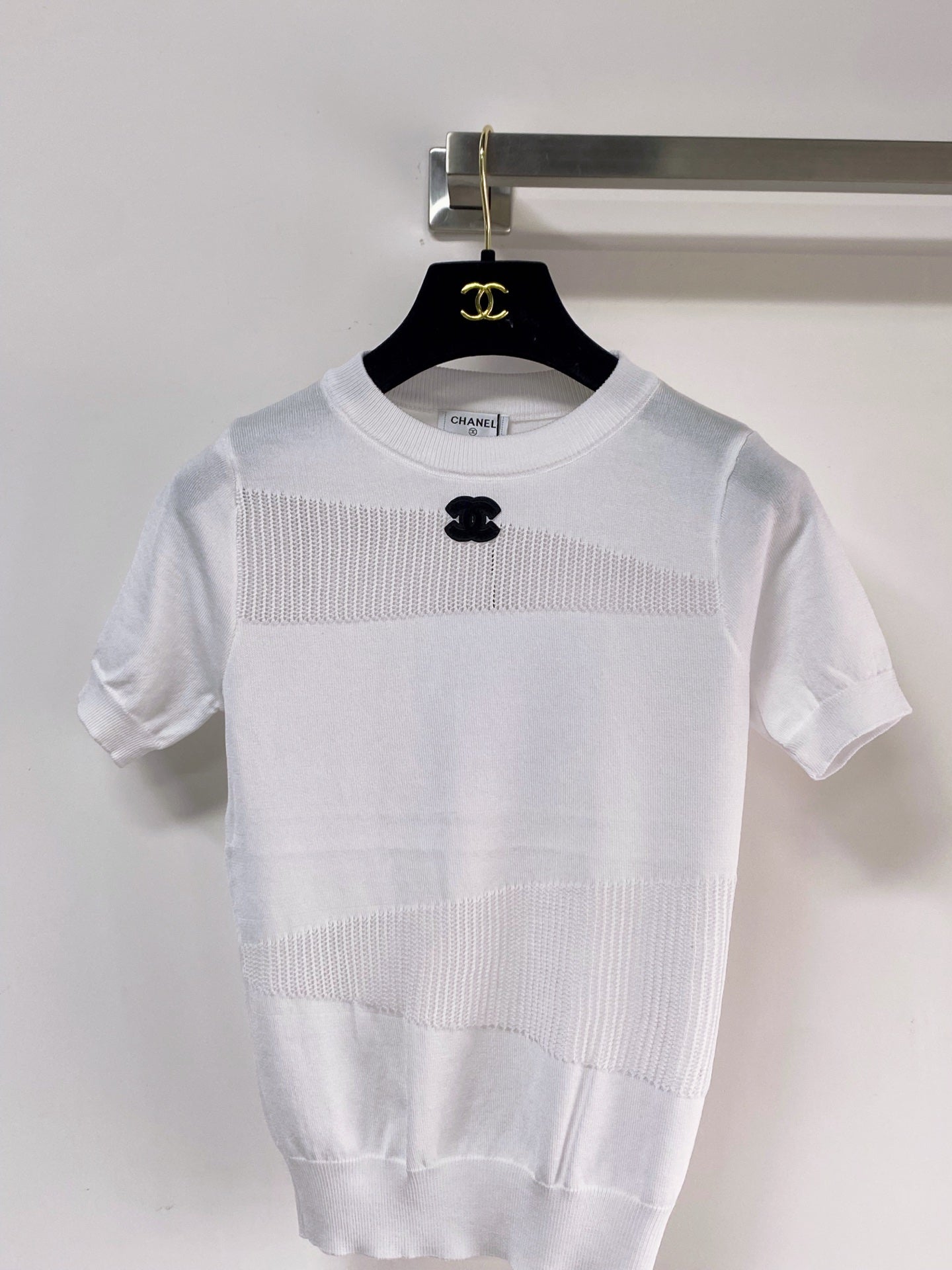 CHANEL 26S SHORT-SLEEVE KNIT TOP STYLE 1086