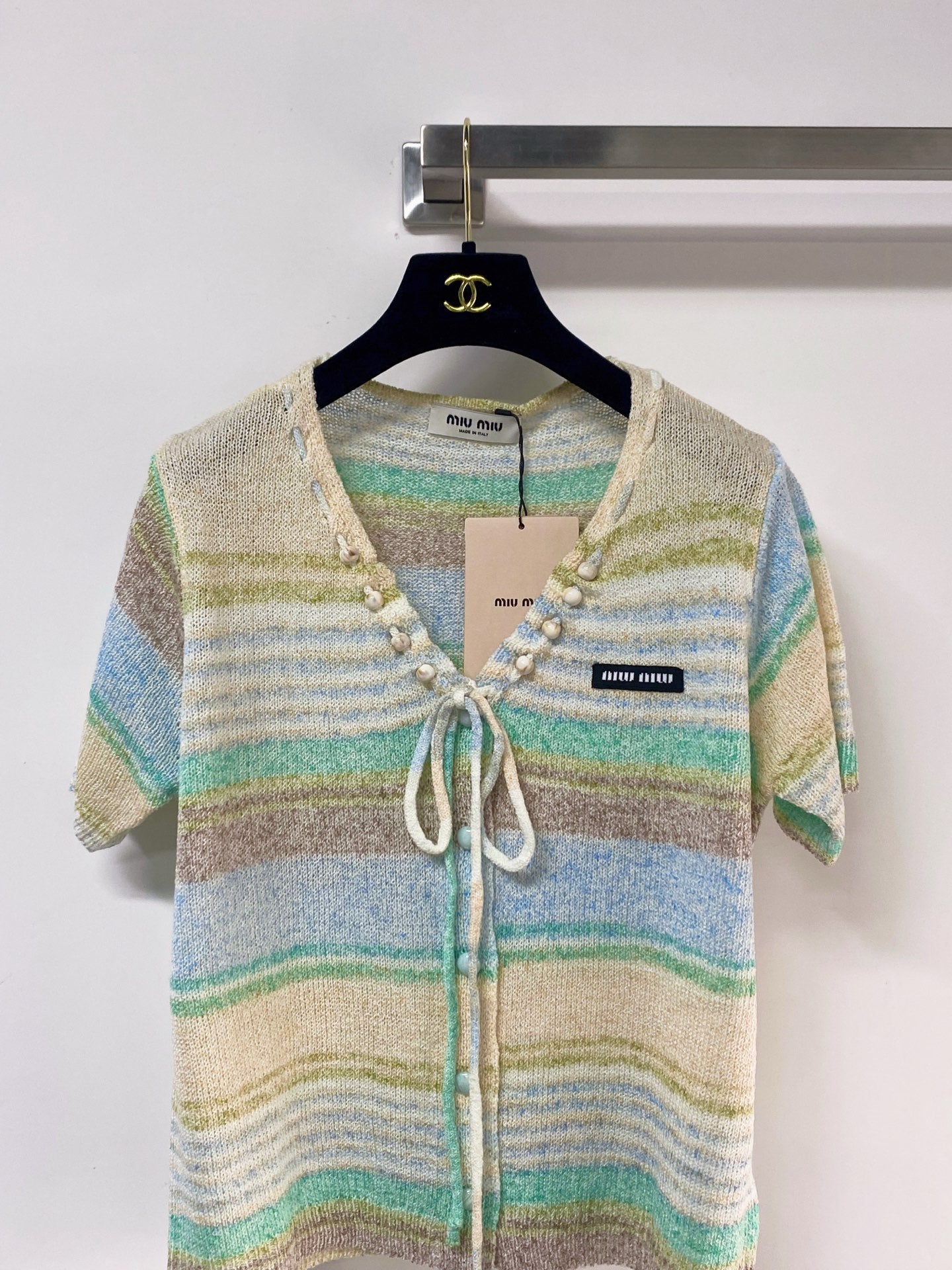 MIUMIU 26S SHORT-SLEEVED SWEATER STYLE 1130