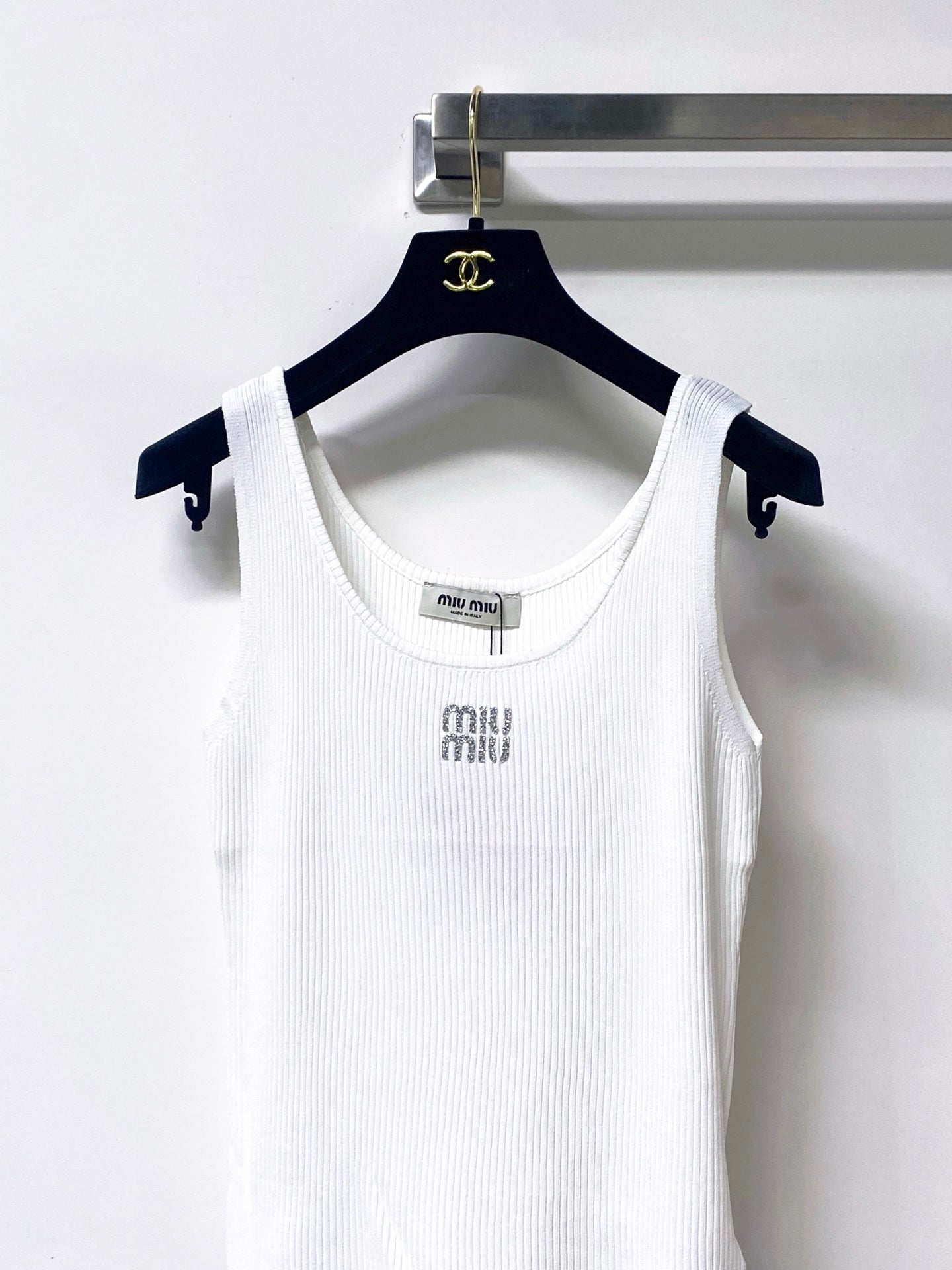MIUMIU 26S TANK TOP STYLE 1047