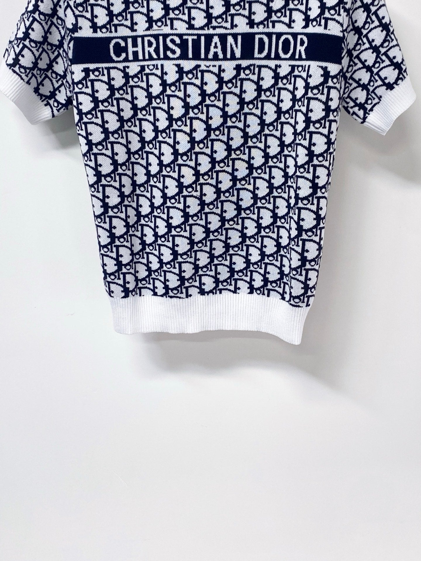 DIOR 26S SHORT-SLEEVED SWEATER 1253