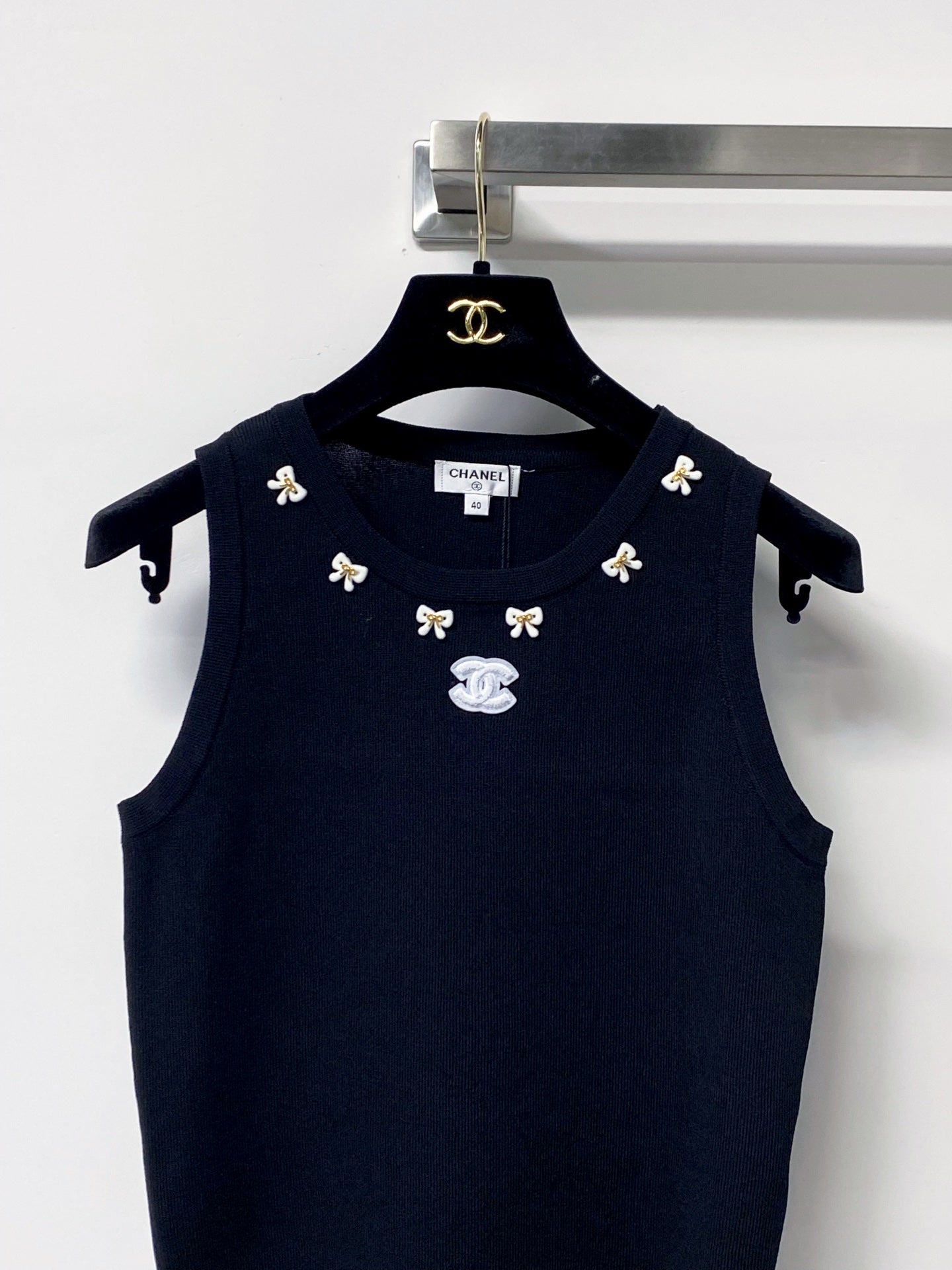 CHANEL 26S KNIT SLEEVELESS TOP STYLE 1255
