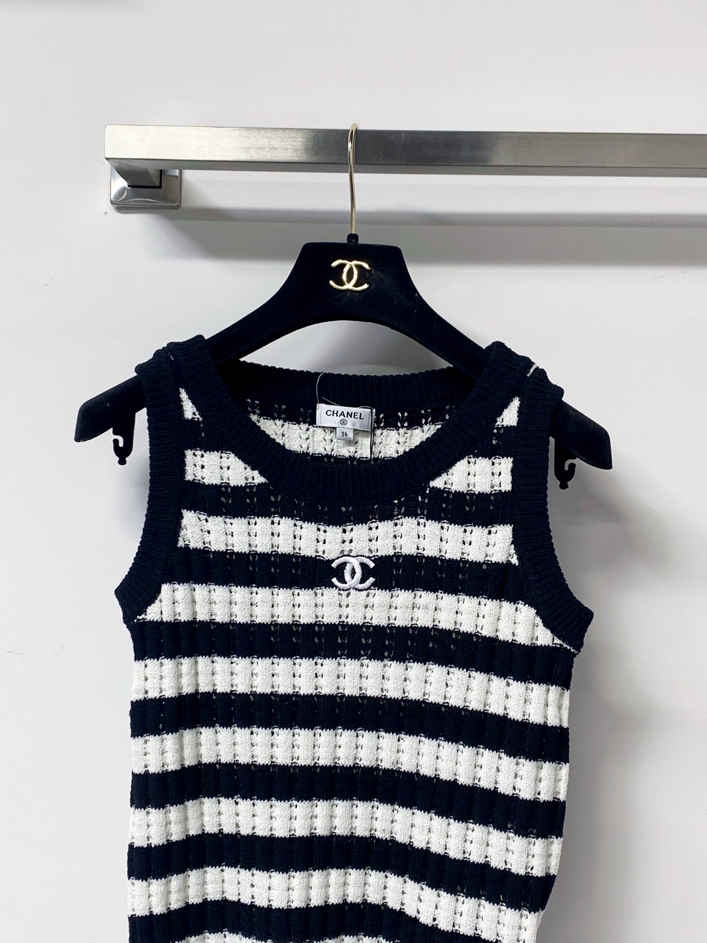 CHANEL 26S STRIPED KNIT TANK 1296