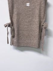 CHANEL 26S TURTLENECK TIE-SIDE KNIT VEST 1633