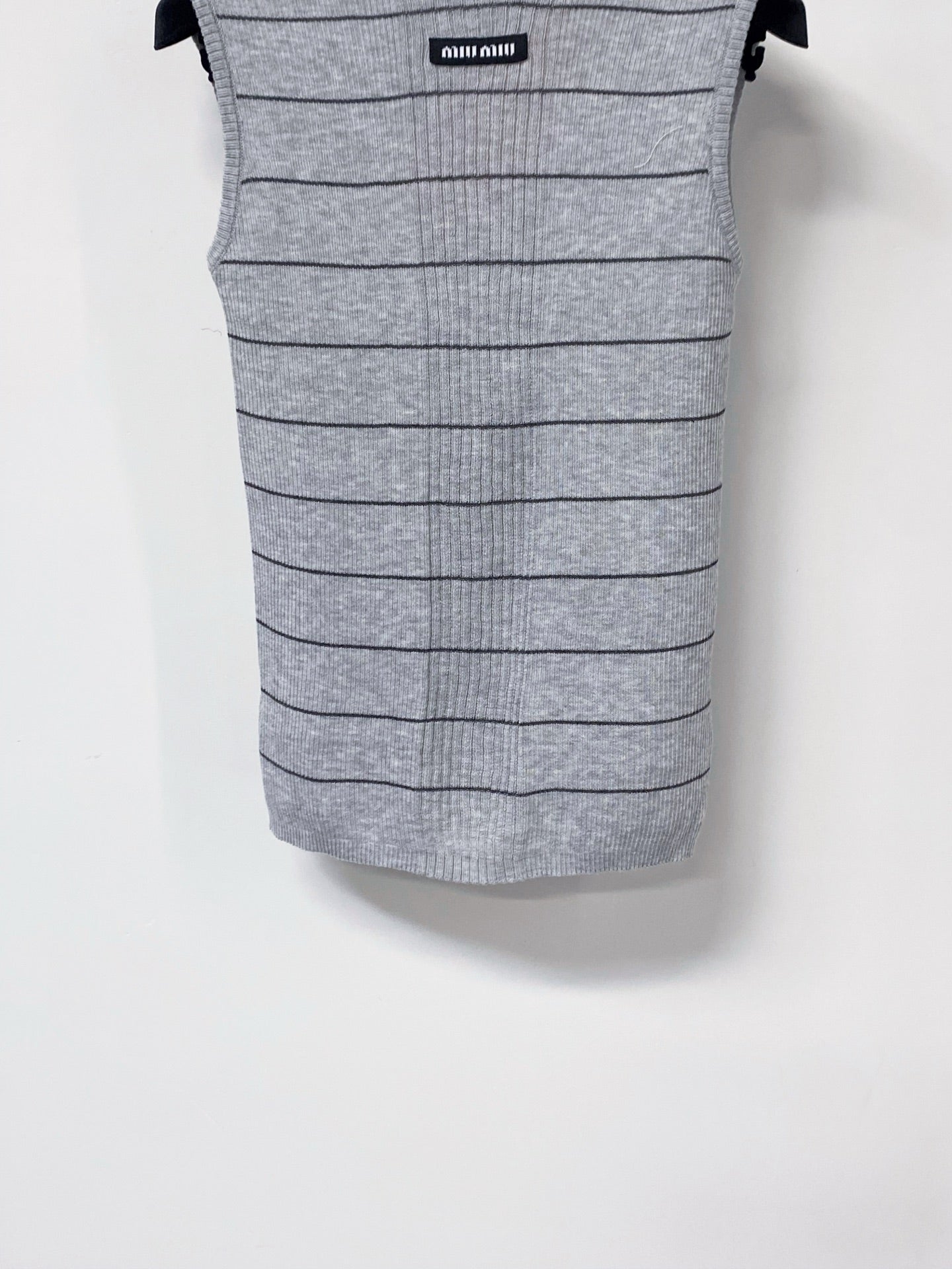 MIUMIU 26S MOCK-NECK KNIT TANK TOP 1341