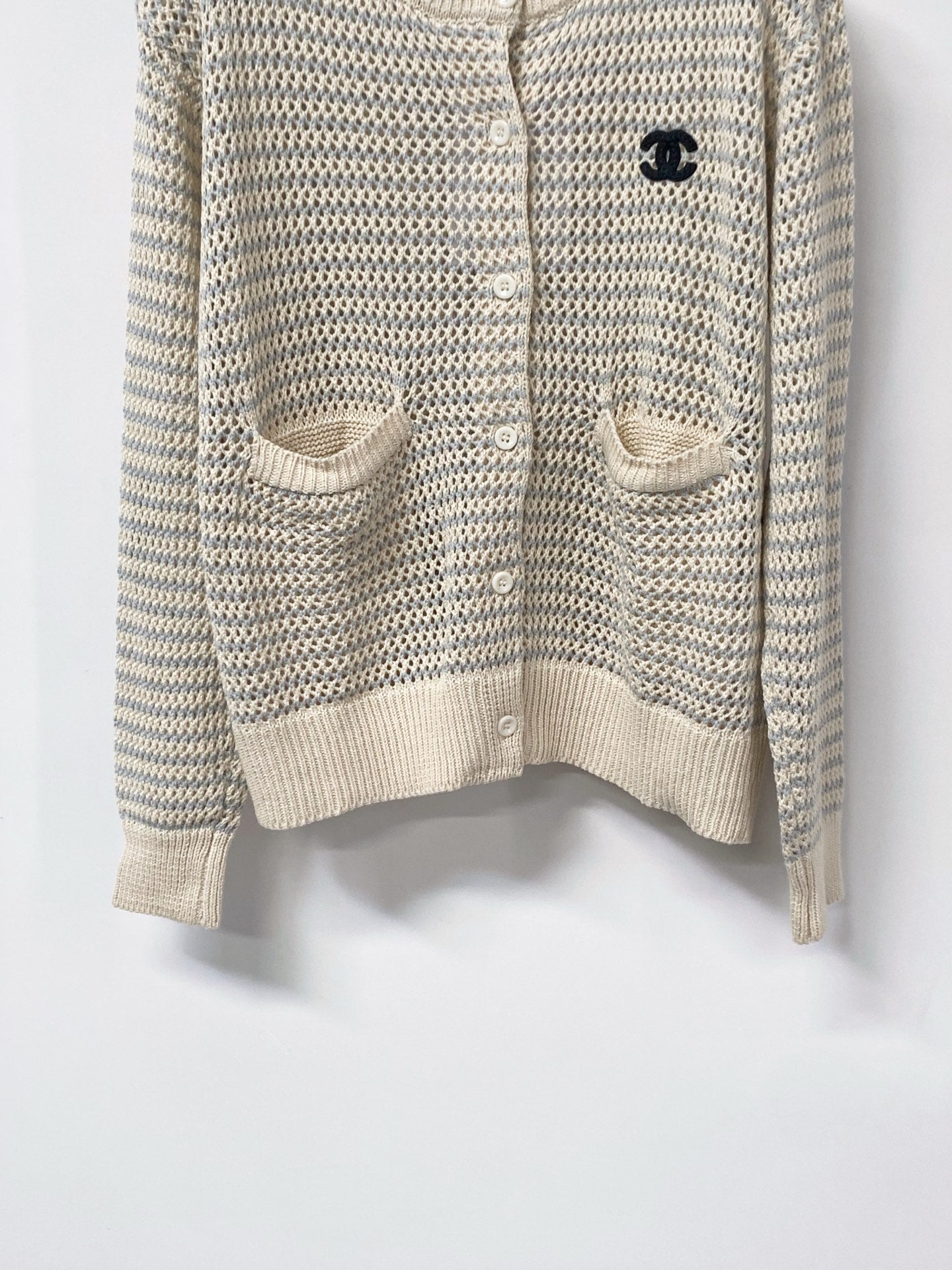 CHANEL 26S CREWNECK KNIT CARDIGAN 1509