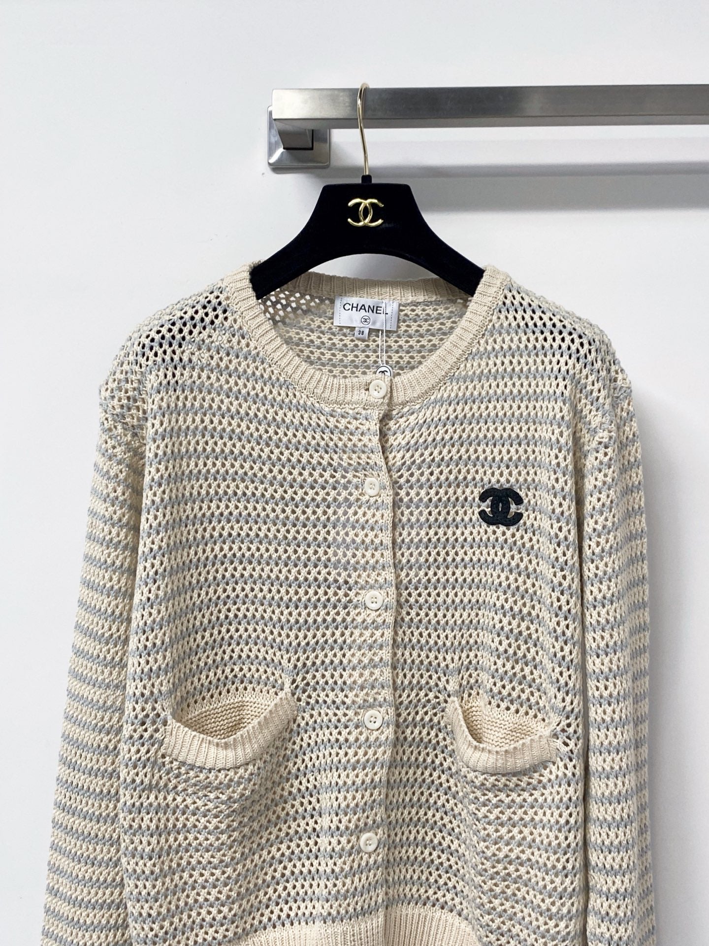 CHANEL 26S CREWNECK KNIT CARDIGAN 1509