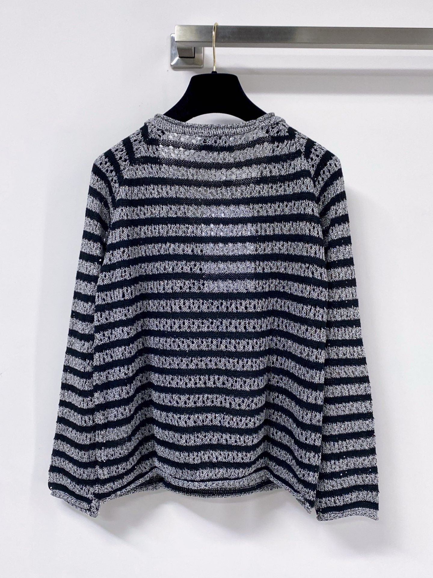 CHANEL 26S V-NECK KNIT SWEATER 1505