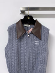 MIUMIU 26S KNIT ZIP-UP SWEATER VEST 1349