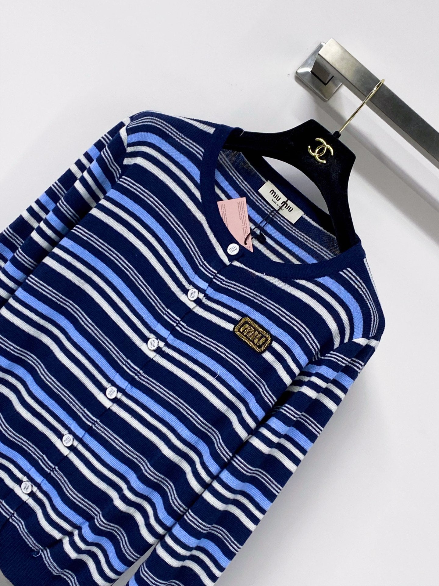 MIUMIU 26S CREWNECK KNIT CARDIGAN 1307