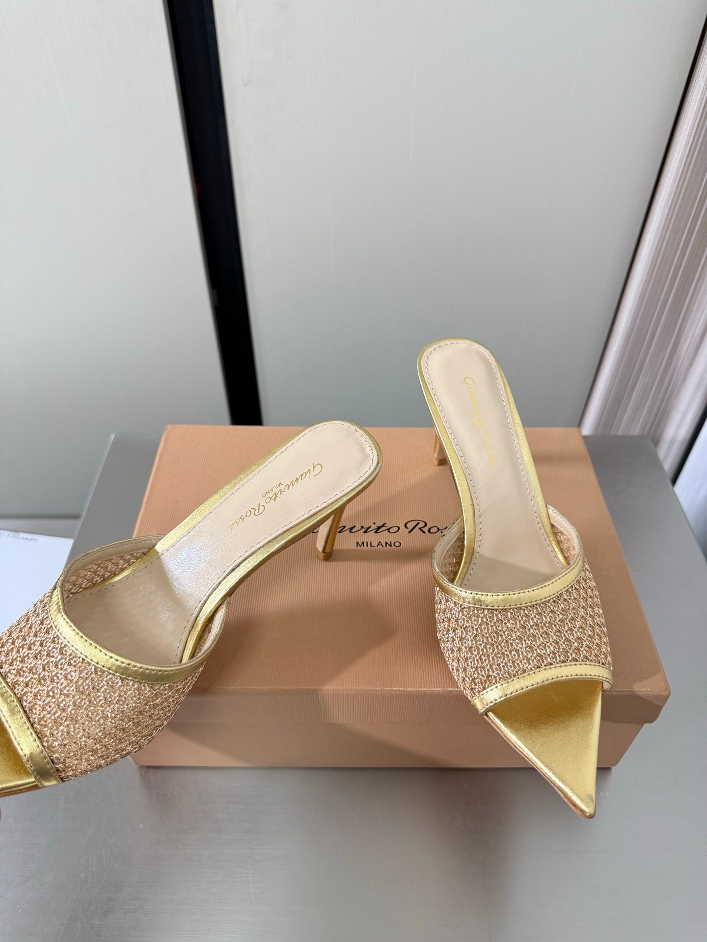 GIANVITO ROSSI 26S POINTED-TOE SANDALS 90 MM IN GOLD LAMBSKIN