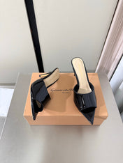 GIANVITO ROSSI 26S POINTED-TOE SANDALS 90 MM IN BLACK PATENT CALFSKIN
