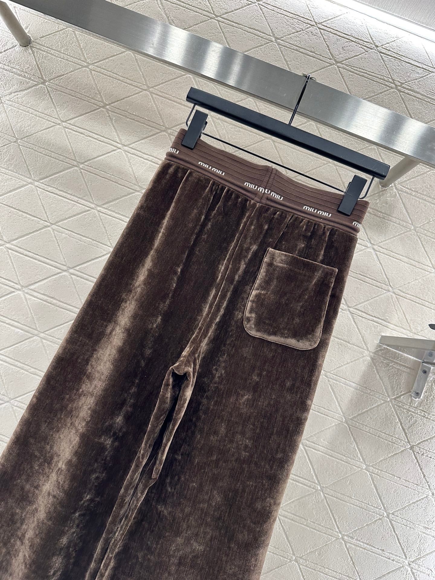 MIUMIU WIDE-LEG PANTS STYLE 119