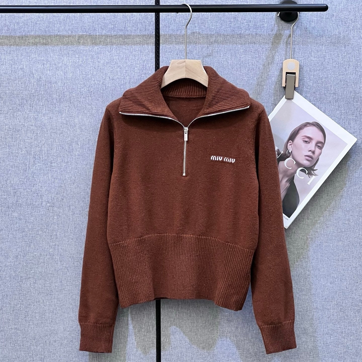 MIUMIU PULLOVER SWEATER STYLE 335