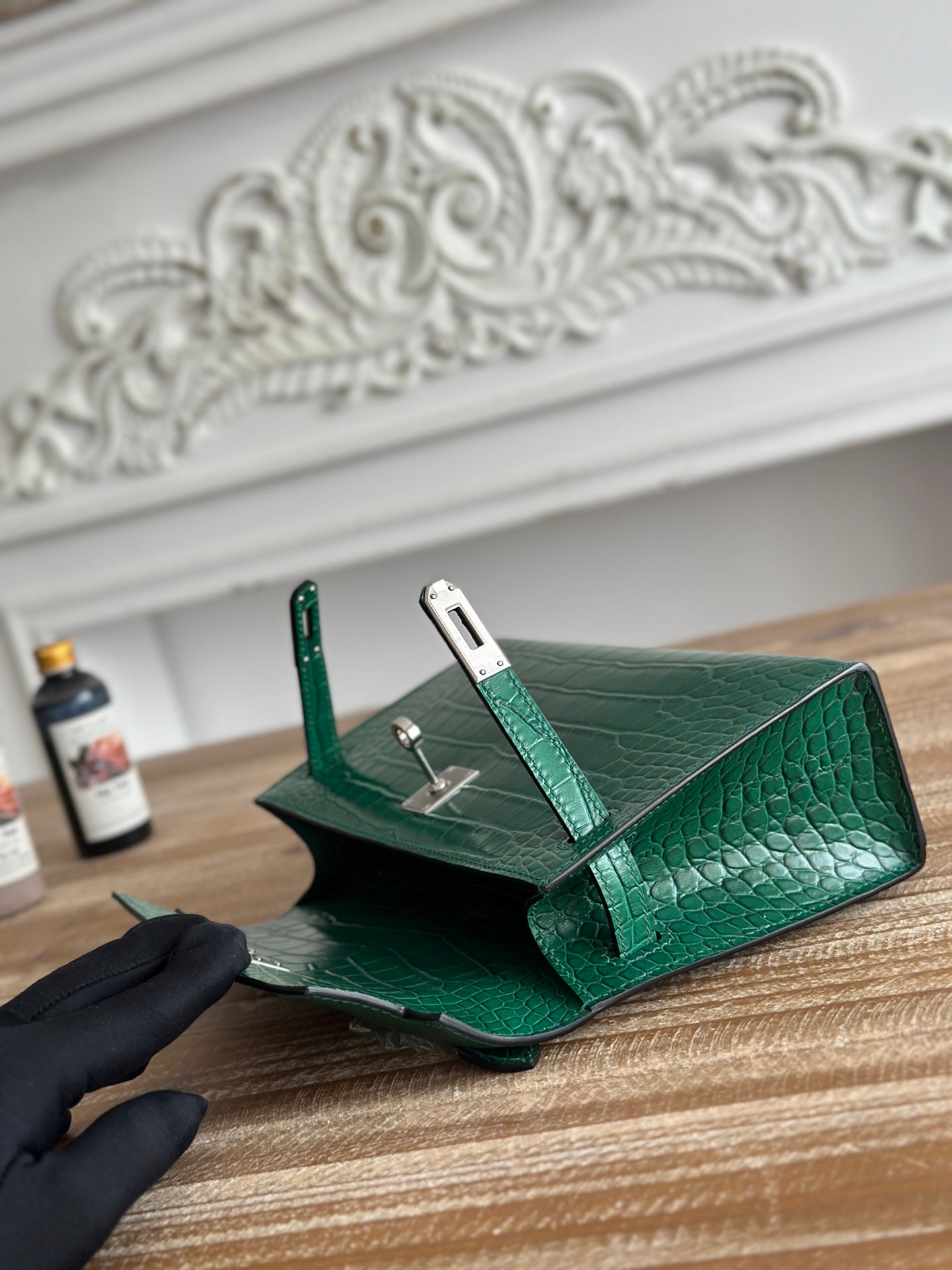 HM 26S KELLY MINI 22MM IN DARK GREEN CROC EMBOSSED CALFSKIN SILVER KELLY BUCKLE