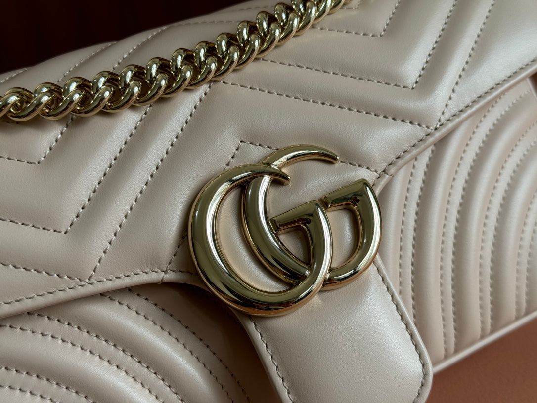 MARMONT MEDIUM SHOUDER BAG 26 IN LIGHT BEIGE CALFSKIN