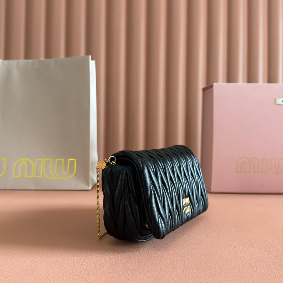 MATELASSÉ NAPPA LEATHER MINI BAG 18 BLACK