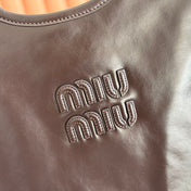 MIUMIU 26S IVY 40 TOTE IN DARK BROWN PATENT CALFSKIN