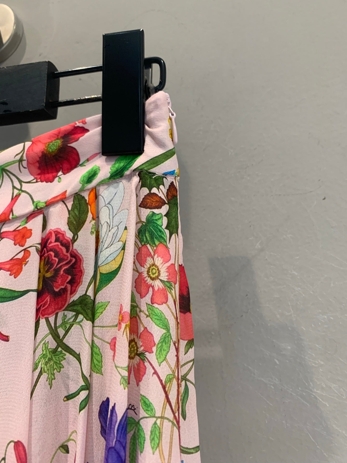 GUCCI 26S PLEATED MIDI SKIRT 447
