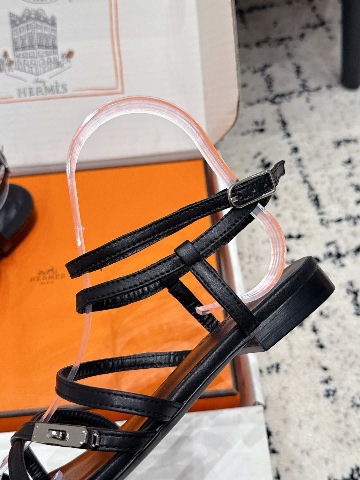 HM 26S STRAPPY SANDALS IN BLACK CALFSKIN SILVER HARDWARE