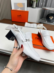 SQUARE TOE SLINGBACK SNOW CALFSKIN