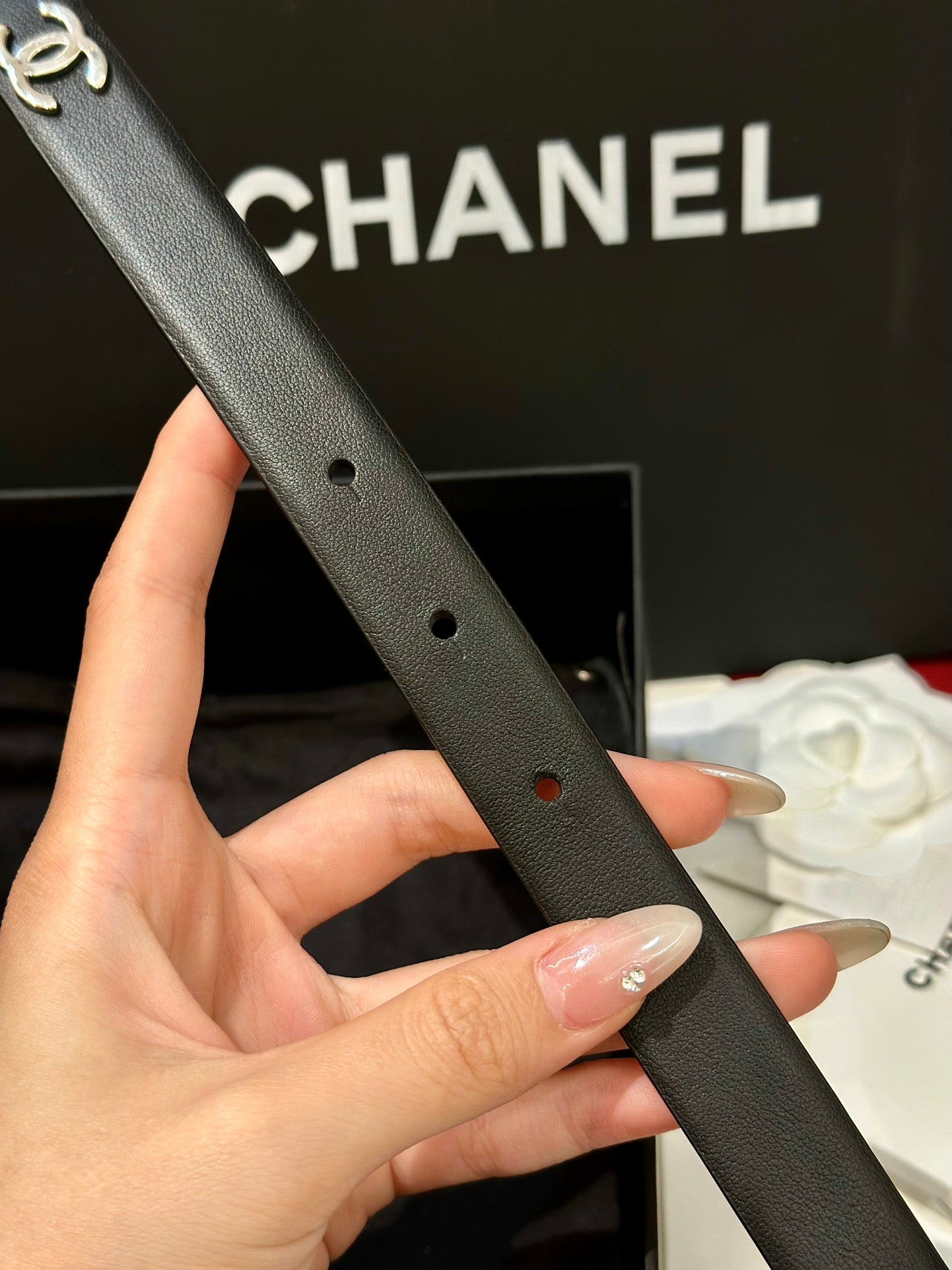 CHANEL 26S BELT 20 MM IN BLACK CALFSKIN 658410