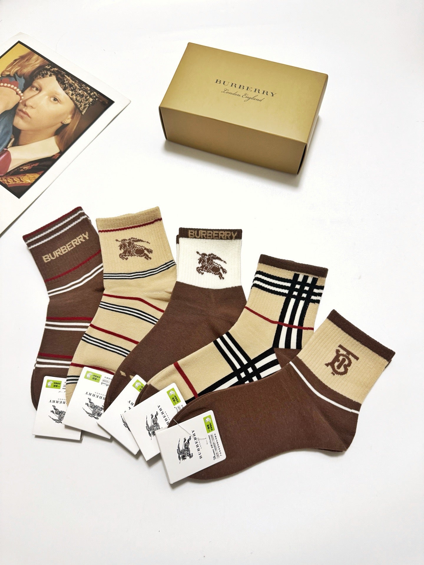 BURBERRY 26S ANKLE SOCKS 895514 (1 BOX)
