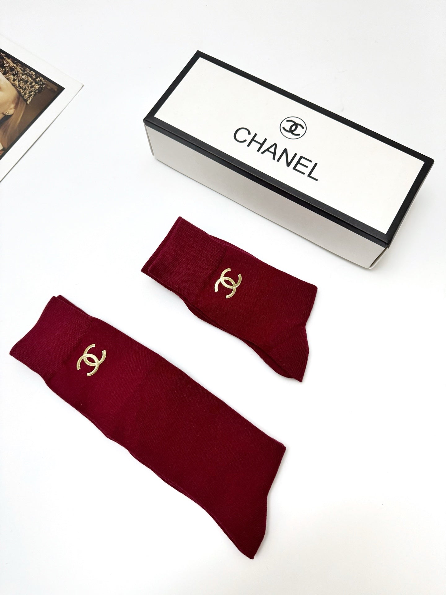 CHANEL 26S CREW SOCKS 397279 (1 BOX)